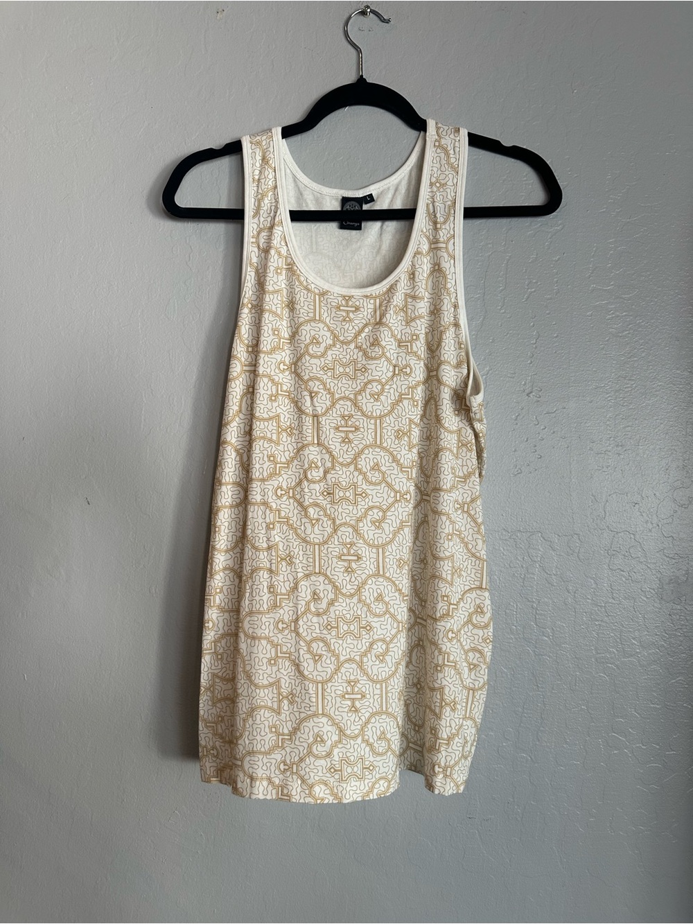 Sleeveless Cream & Gold Patterned Tank Top